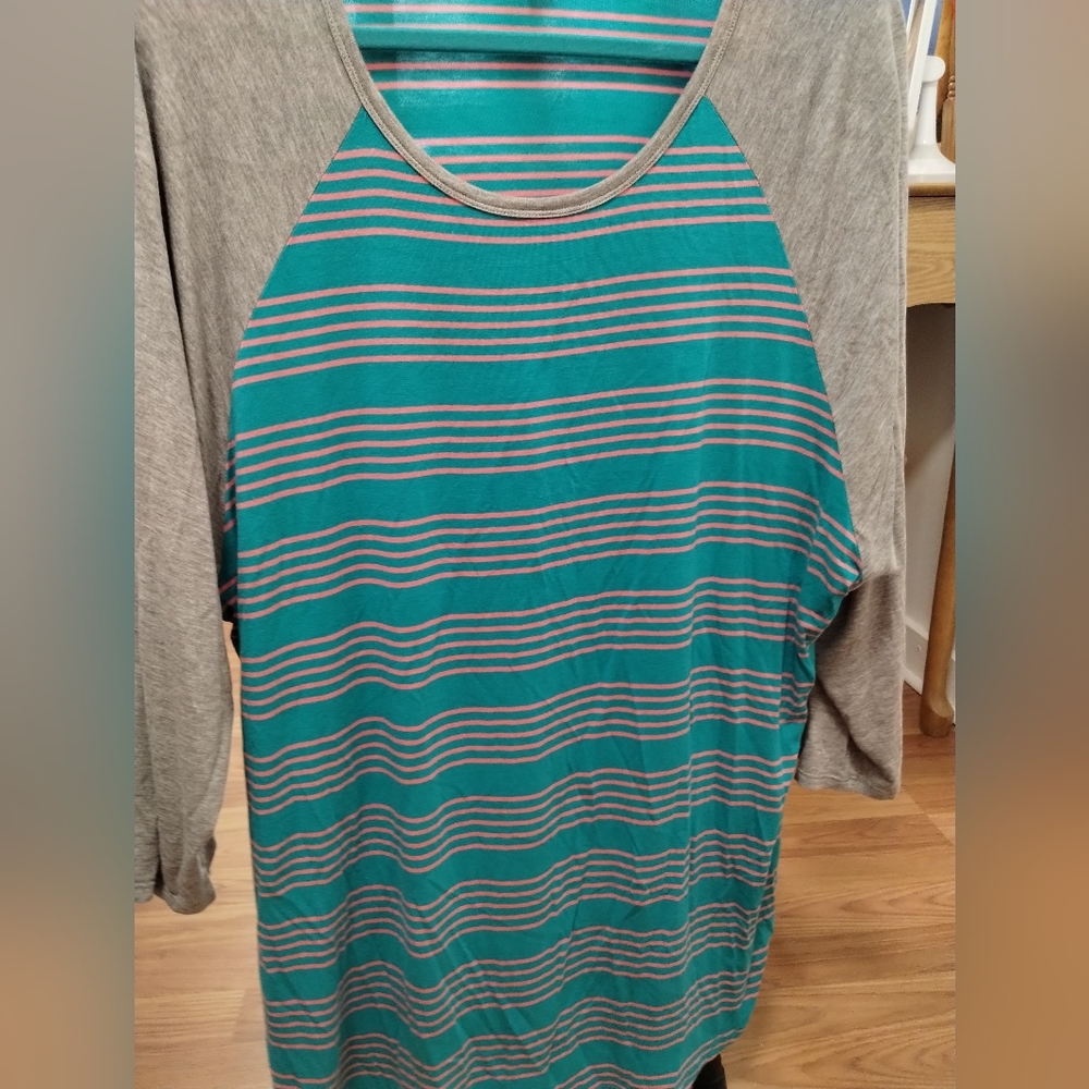 LuLaRoe Randy T